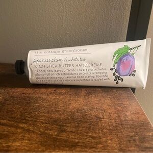 The Cottage Greenhouse Margot Elena Japanese Plum & White Tea Shea Handcream 4oz